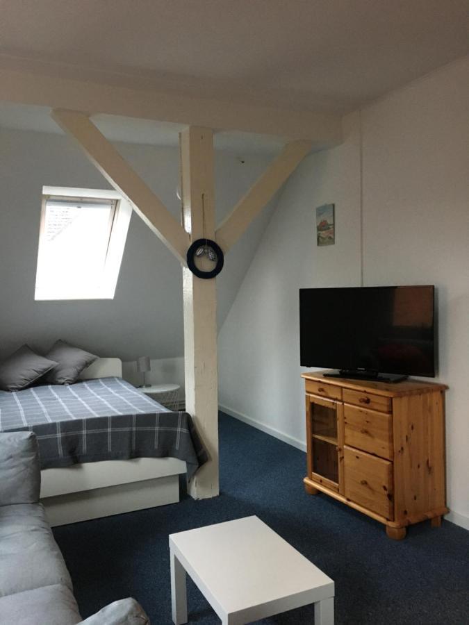 Altes Zollhaus Appartement Borkum Buitenkant foto